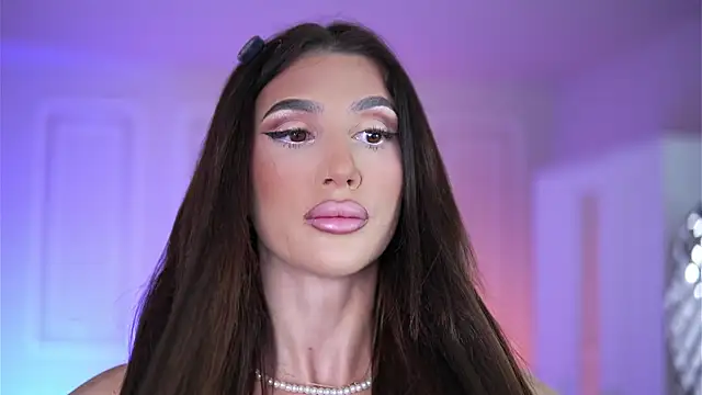 SammiMonroe online show from April 17, 4:15 am