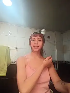 Snapshot of -Lore- chatting on March 3, 4:46 pm -Lore- online show from March 3, 4:46 pm