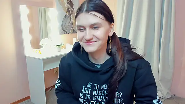 DaniaBimIer online show from January 15, 8:30 am