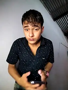 attractive-sexx online show from February 2, 3:00 pm