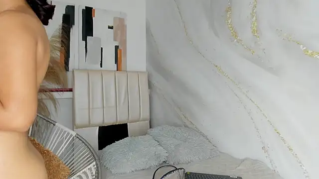 sofia laverde online show from April 4, 7:22 pm