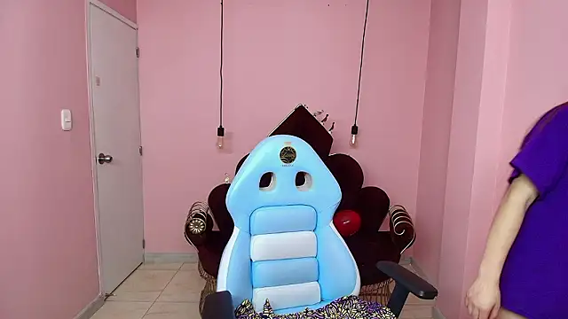 Ashley benson x online show from February 26, 9:47 pm