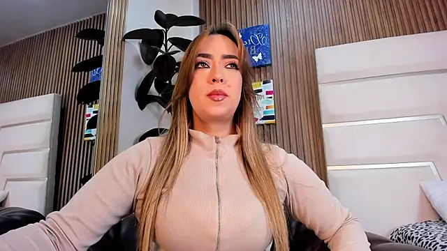 Xara Shadow online show from February 27, 10:43 pm