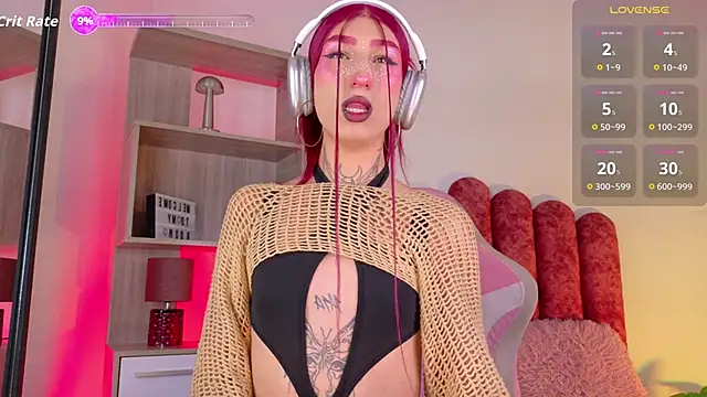 Snapshot of Eli-Bluee chatting on February 18, 1:07 pm Eli-Bluee online show from February 18, 1:07 pm