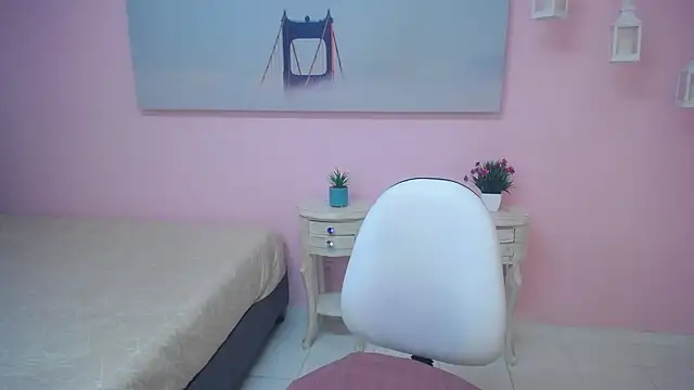 scarlett clyde online show from March 21, 12:32 pm