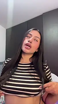 Snapshot of mss_alis chatting on February 13, 3:46 am mss alis online show from February 13, 3:46 am