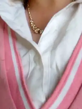 Gummiesu online show from April 4, 8:01 am