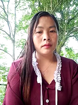 Bling sexy online show from March 27, 10:48 am