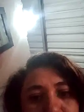 Snapshot of allexa_gomez chatting on March 1, 8:33 pm allexa gomez online show from March 1, 8:33 pm