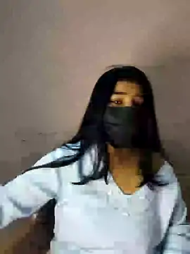 Snapshot of Shona_babu- chatting on February 9, 7:01 am Shona babu- online show from February 9, 7:01 am