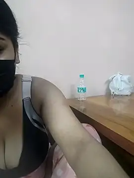 Snapshot of Shona_babu- chatting on February 16, 4:41 am Shona babu- online show from February 16, 4:41 am