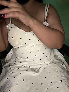 Praachiiii online show from April 22, 4:19 pm