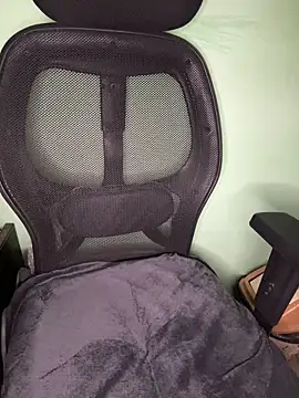 Praachiiii online show from June 6, 5:28 pm