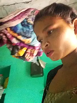 Snapshot of Jyoti_rathor chatting on June 8, 2:34 am Jyoti rathor online show from June 8, 2:34 am