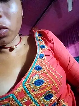 Snapshot of Jyoti_rathor chatting on July 20, 2:15 am Jyoti rathor online show from July 20, 2:15 am
