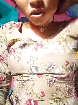 Snapshot of Jyoti_rathor chatting on July 21, 2:41 pm Jyoti rathor online show from July 21, 2:41 pm