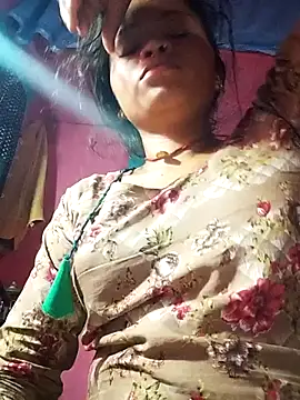 Snapshot of Jyoti_rathor chatting on July 22, 2:58 am Jyoti rathor online show from July 22, 2:58 am