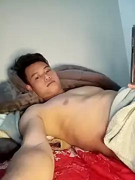 Snapshot of Maycute18 chatting on February 21, 2:07 pm Maycute18 online show from February 21, 2:07 pm