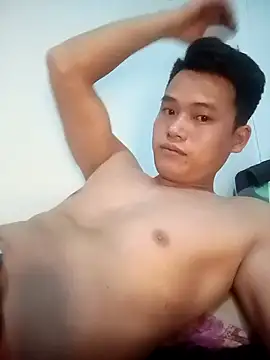 Snapshot of Maycute18 chatting on February 23, 4:15 pm Maycute18 online show from February 23, 4:15 pm