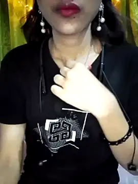 Maliha Chowdhury online show from May 25, 6:47 pm