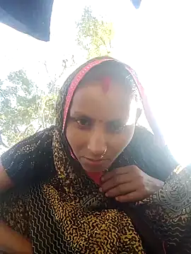 Juli rathore online show from January 17, 2:49 am