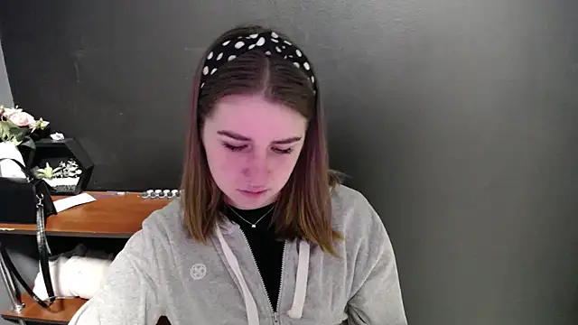 Sunny siren online show from April 8, 12:16 pm