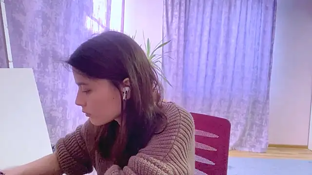 SaintMari online show from January 17, 12:10 pm