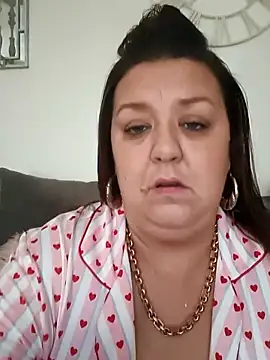 Snapshot of Nova-iswiserx chatting on February 21, 10:38 am Nova-iswiserx online show from February 21, 10:38 am