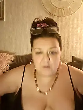 Snapshot of Nova-iswiserx chatting on February 25, 8:51 pm Nova-iswiserx online show from February 25, 8:51 pm