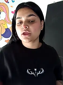 Emma Sweet- online show from January 16, 7:40 pm