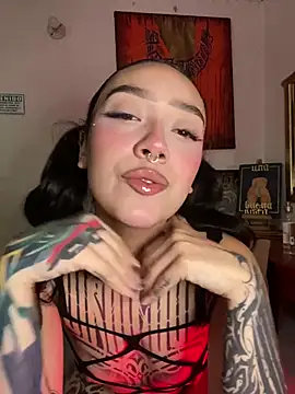 Snapshot of PUFF_BUNNY chatting on February 27, 6:30 pm PUFF BUNNY online show from February 27, 6:30 pm