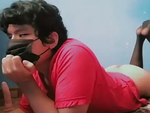 Slutty Femboyy online show from January 16, 5:39 pm