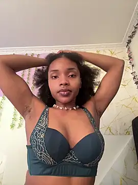 Snapshot of Ebony_love07 chatting on May 28, 8:50 pm Ebony love07 online show from May 28, 8:50 pm