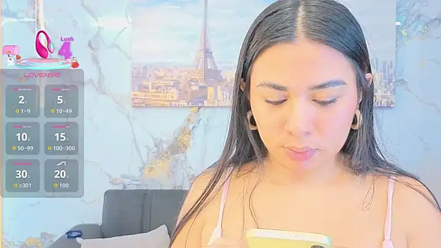 Snapshot of Girls_Beach_aws chatting on March 2, 4:36 am Girls Beach aws online show from March 2, 4:36 am