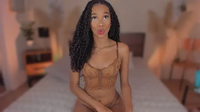 KaryMooon online show from May 7, 10:04 pm
