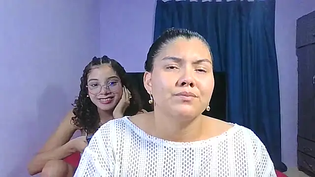 Helena-Paola online show from February 20, 5:26 am