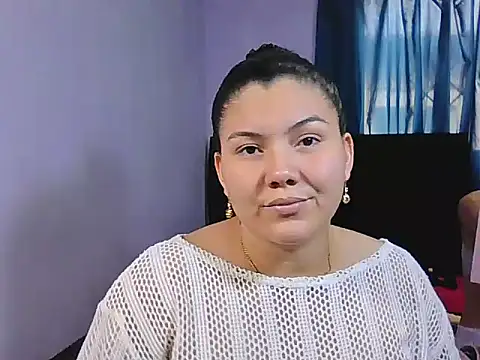 Helena-Paola online show from April 3, 8:51 pm