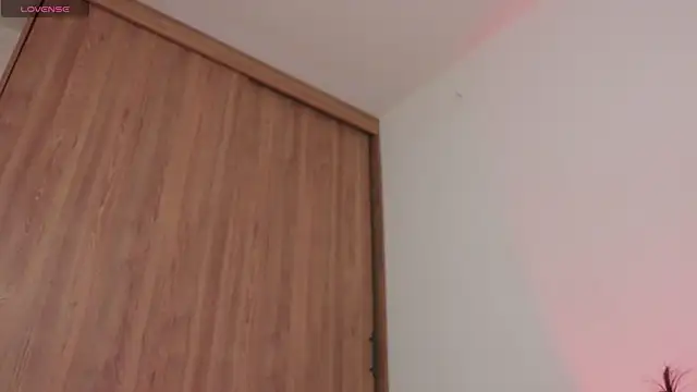 isabela   online show from February 28, 3:29 am