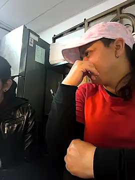 Snapshot of ketty_Riley chatting on February 15, 2:19 am ketty Riley online show from February 15, 2:19 am