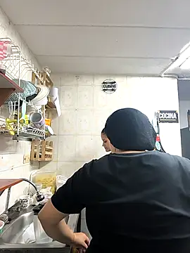 Snapshot of ketty_Riley chatting on February 22, 2:45 am ketty Riley online show from February 22, 2:45 am