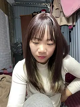 Snapshot of Lata-cute chatting on February 15, 7:16 am Lata-cute online show from February 15, 7:16 am