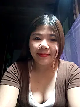 Snapshot of Lioe_koei chatting on April 28, 1:04 am Lioe koei online show from April 28, 1:04 am