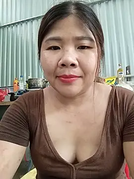 Snapshot of Lioe_koei chatting on June 25, 5:45 am Lioe koei online show from June 25, 5:45 am