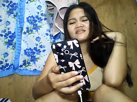 PinaySkinnyJust18 online show from July 15, 10:48 pm