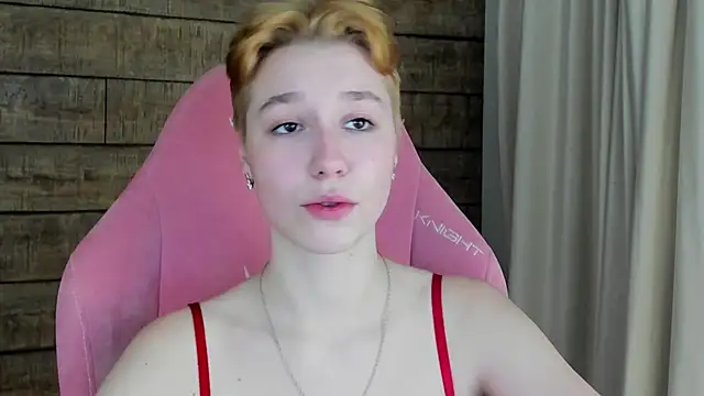 Snapshot of AgataGate chatting on February 7, 5:22 am AgataGate online show from February 7, 5:22 am