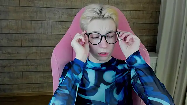 AgataGate online show from April 1, 3:18 am