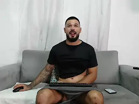 Handsomen69 online show from March 14, 2:17 am