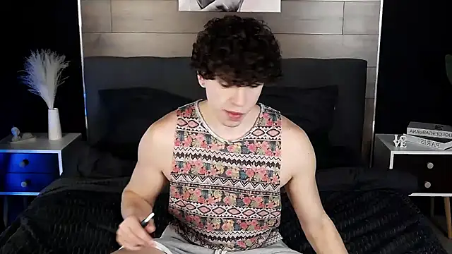 TylerGibson online show from March 12, 2:50 am