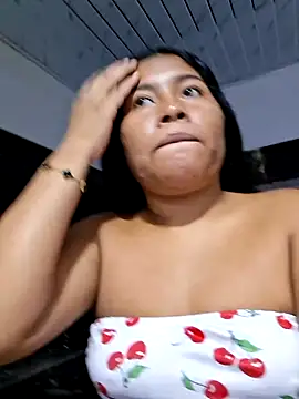 Snapshot of Sweet-Dirty-Storm chatting on July 5, 3:34 am Sweet-Dirty-Storm online show from July 5, 3:34 am