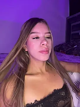 BellaMoon  online show from March 1, 5:48 pm